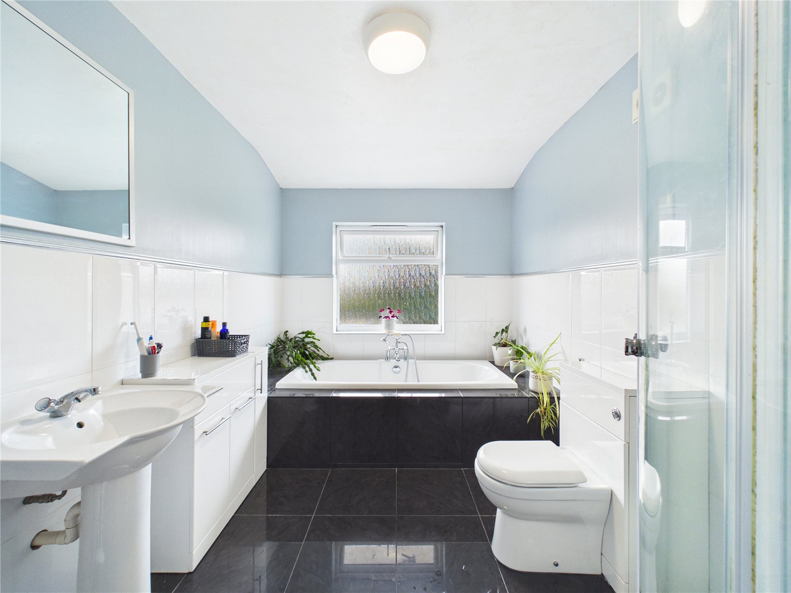 4 bedroom House for sale in Bristol