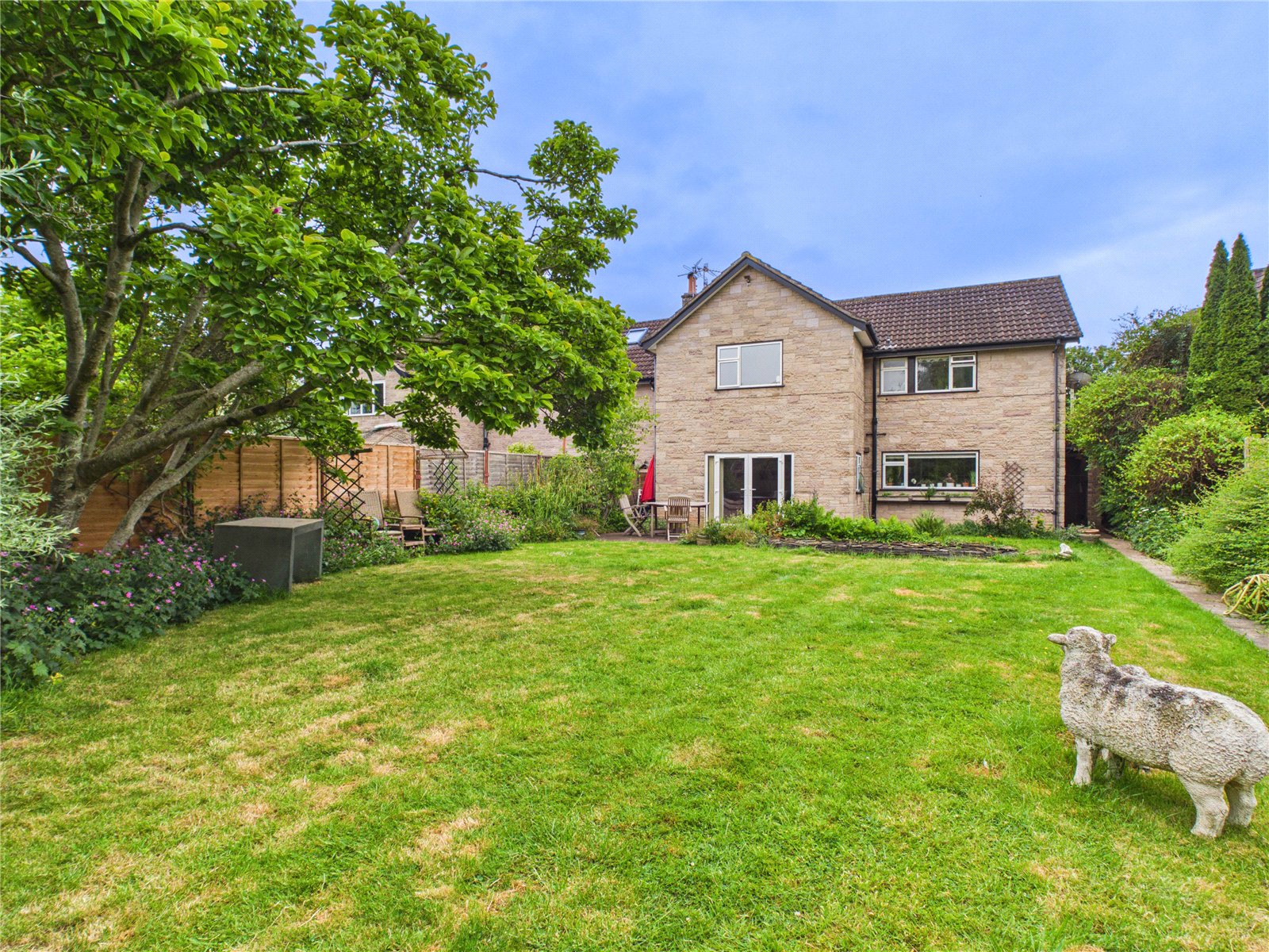 4 bedroom House for sale in Courtlands Lane, Bower Ashton