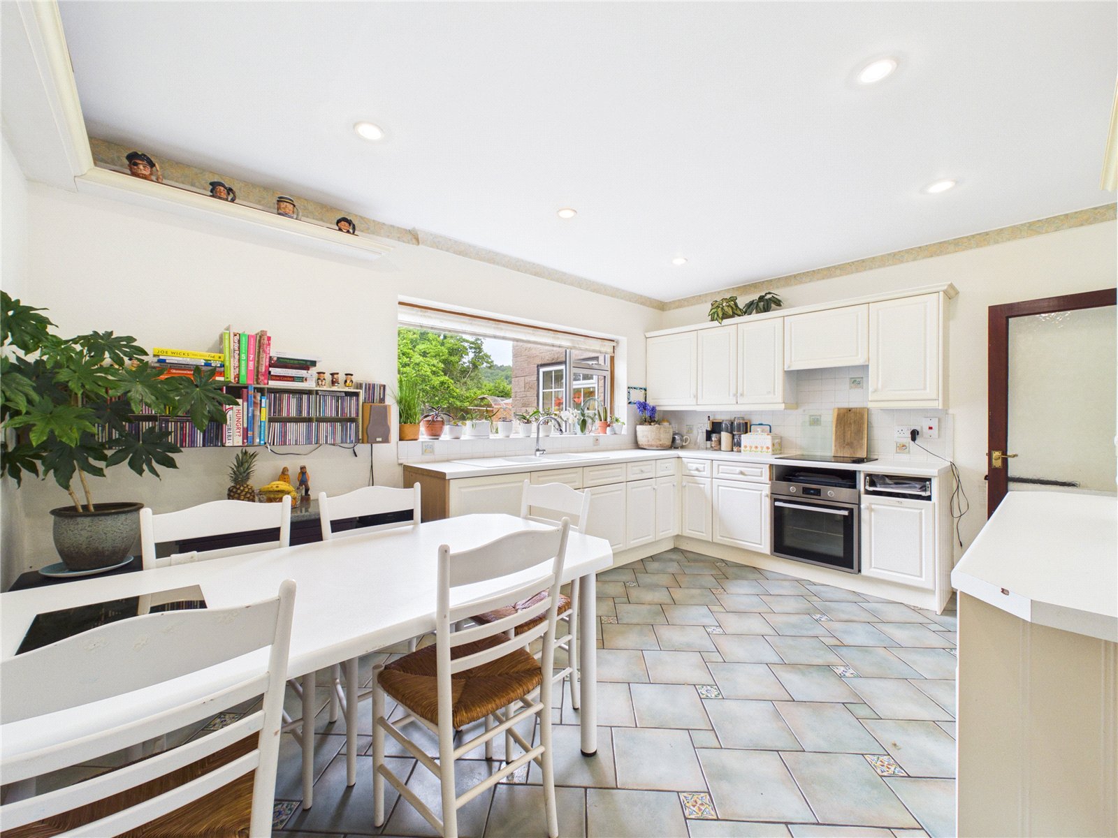 4 bedroom House for sale in Courtlands Lane, Bower Ashton