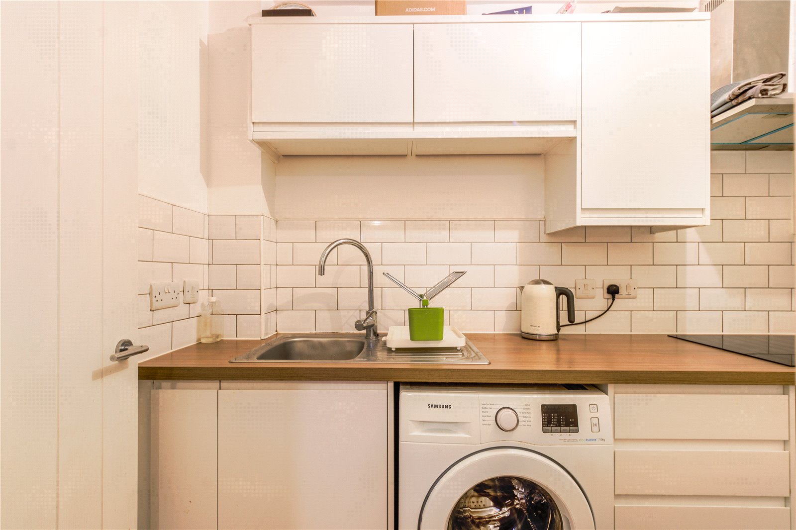 1 bedroom Flat for sale in Bedminster, BRISTOL