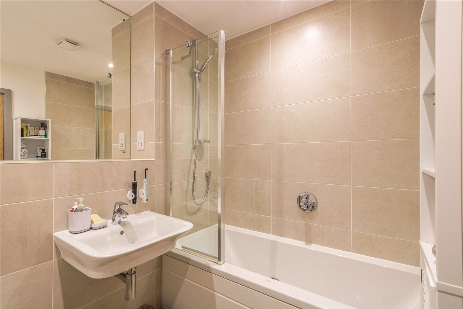 2 bedroom House for sale in Bristol