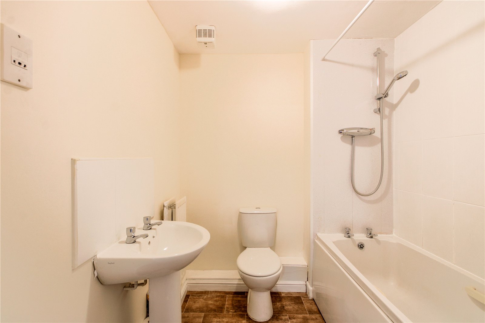 2 bedroom Flat for sale in Ashton