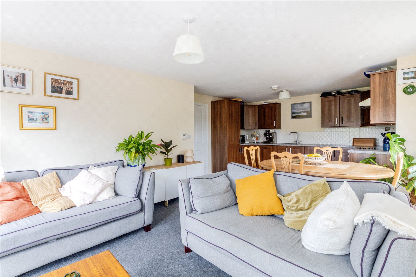 2 bedroom Flat for sale in Bristol