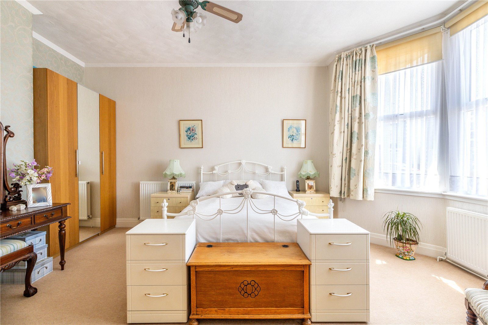 3 bedroom Bungalow for sale in Bristol
