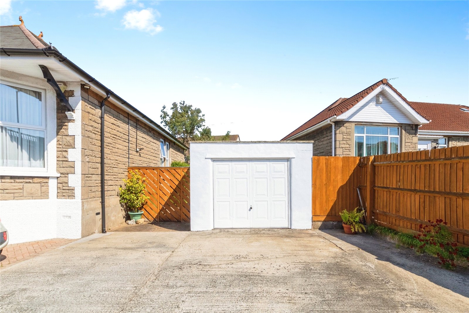 3 bedroom Bungalow for sale in Bristol