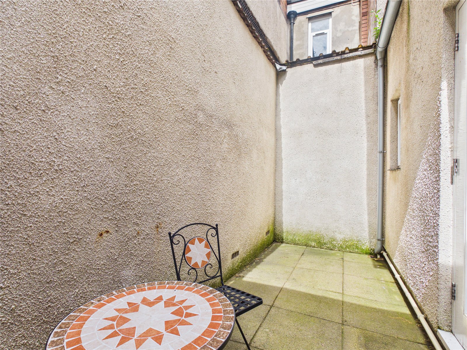 1 bedroom Flat to let in Bristol