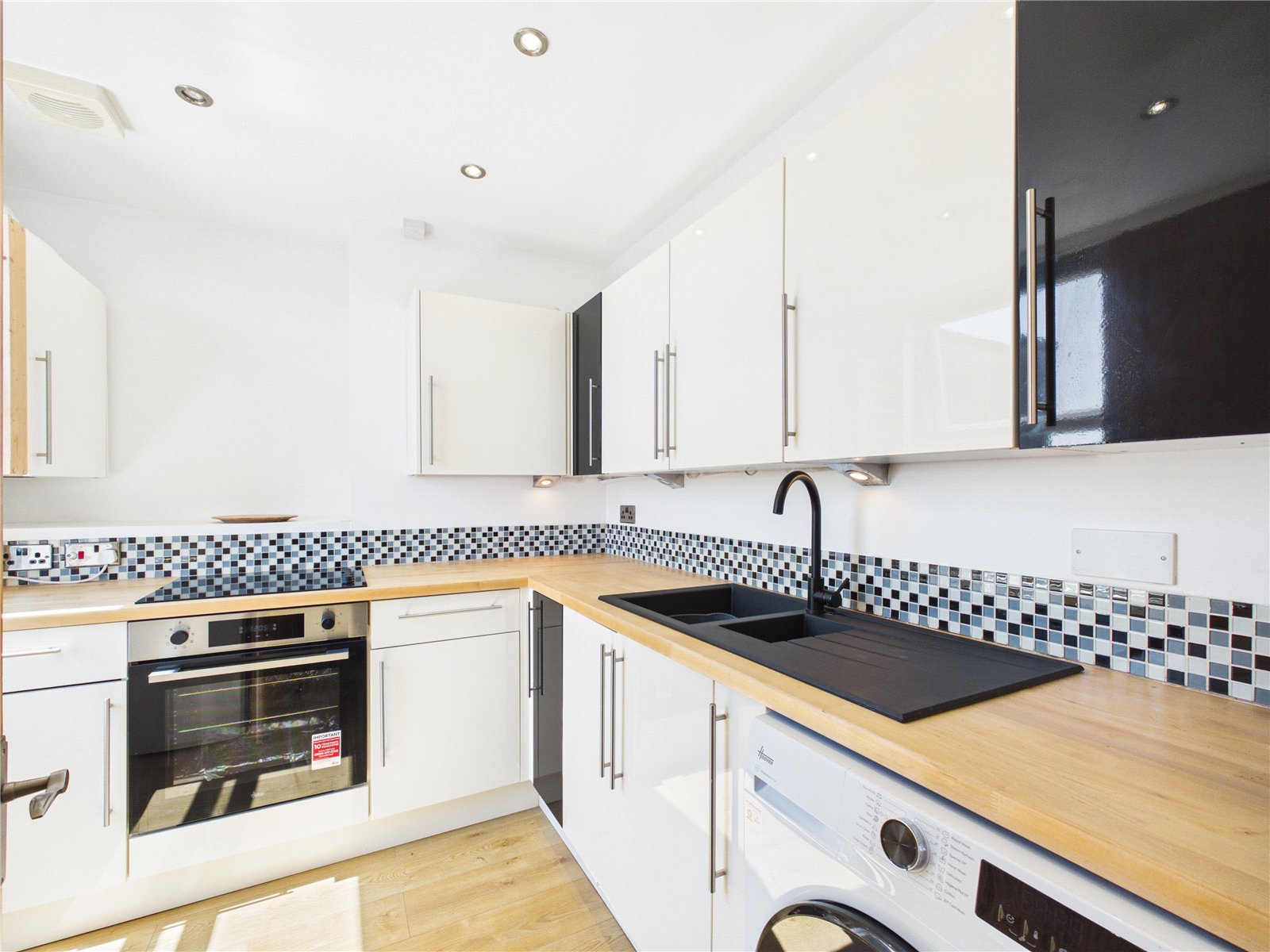 2 bedroom Flat to let in Totterdown, BRISTOL