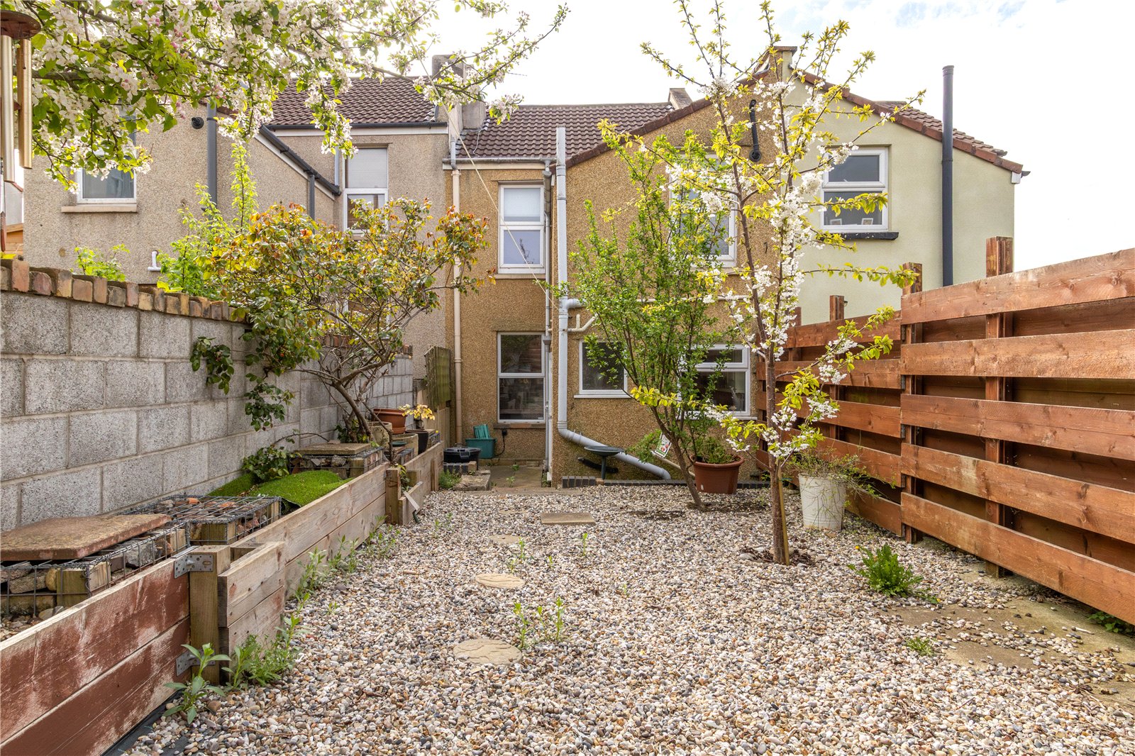 2 bedroom House for sale in Windmill Hill