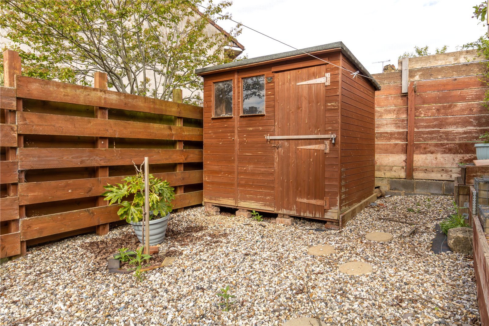 2 bedroom House for sale in Windmill Hill