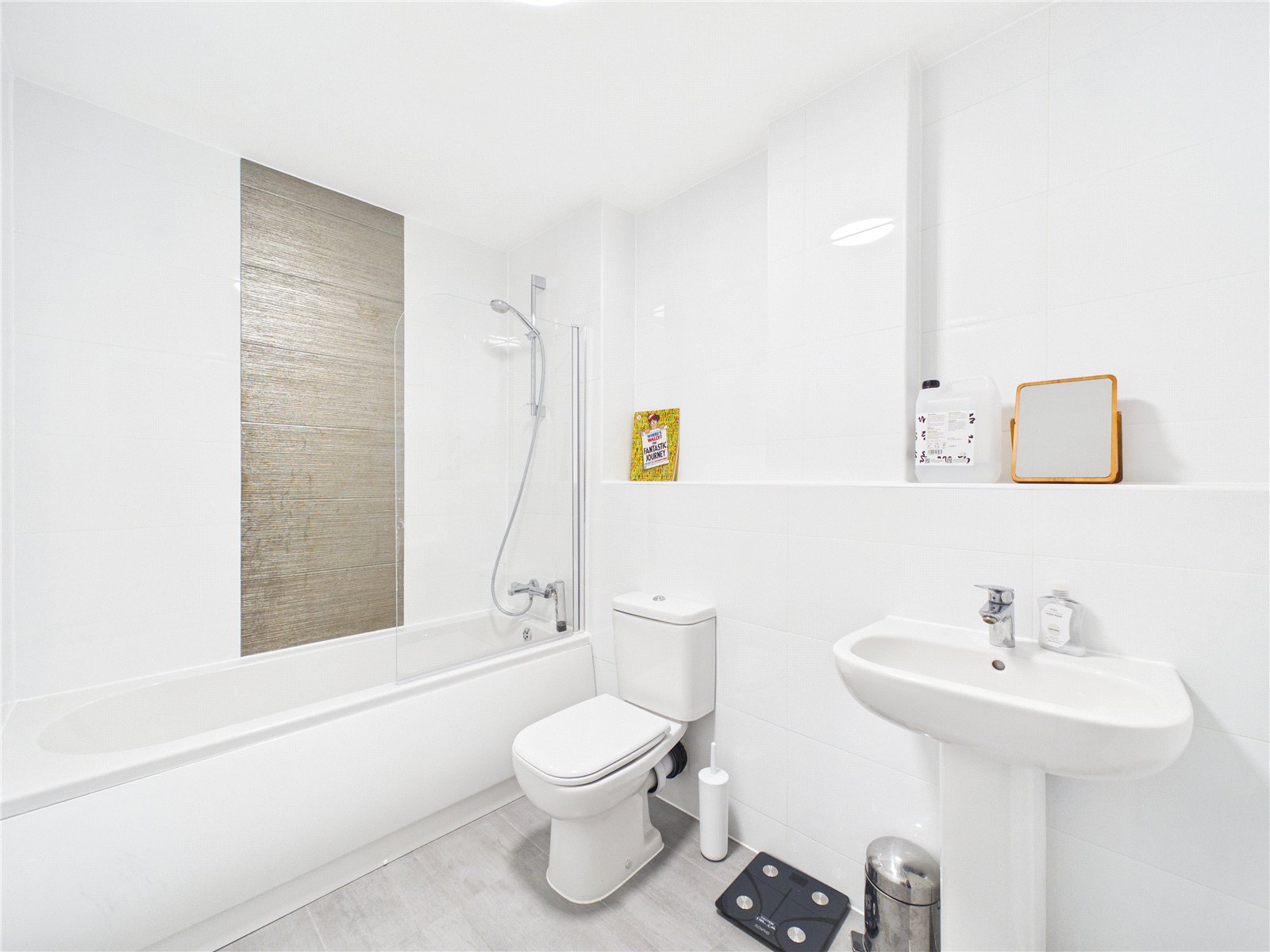 2 bedroom Flat for sale in Whitchurch Lane