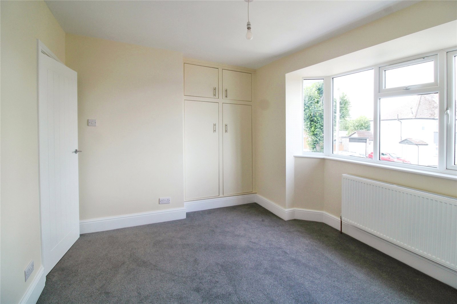 2 bedroom House to let in Bristol