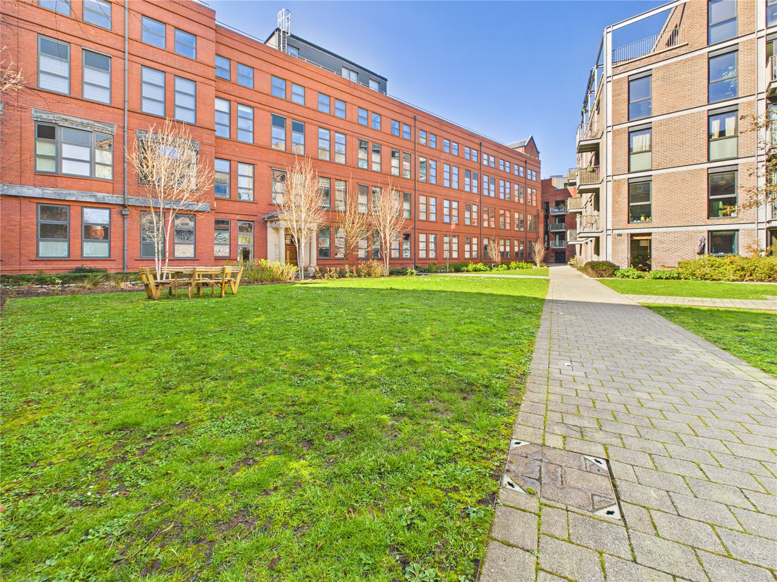 2 bedroom Flat for sale in Bristol