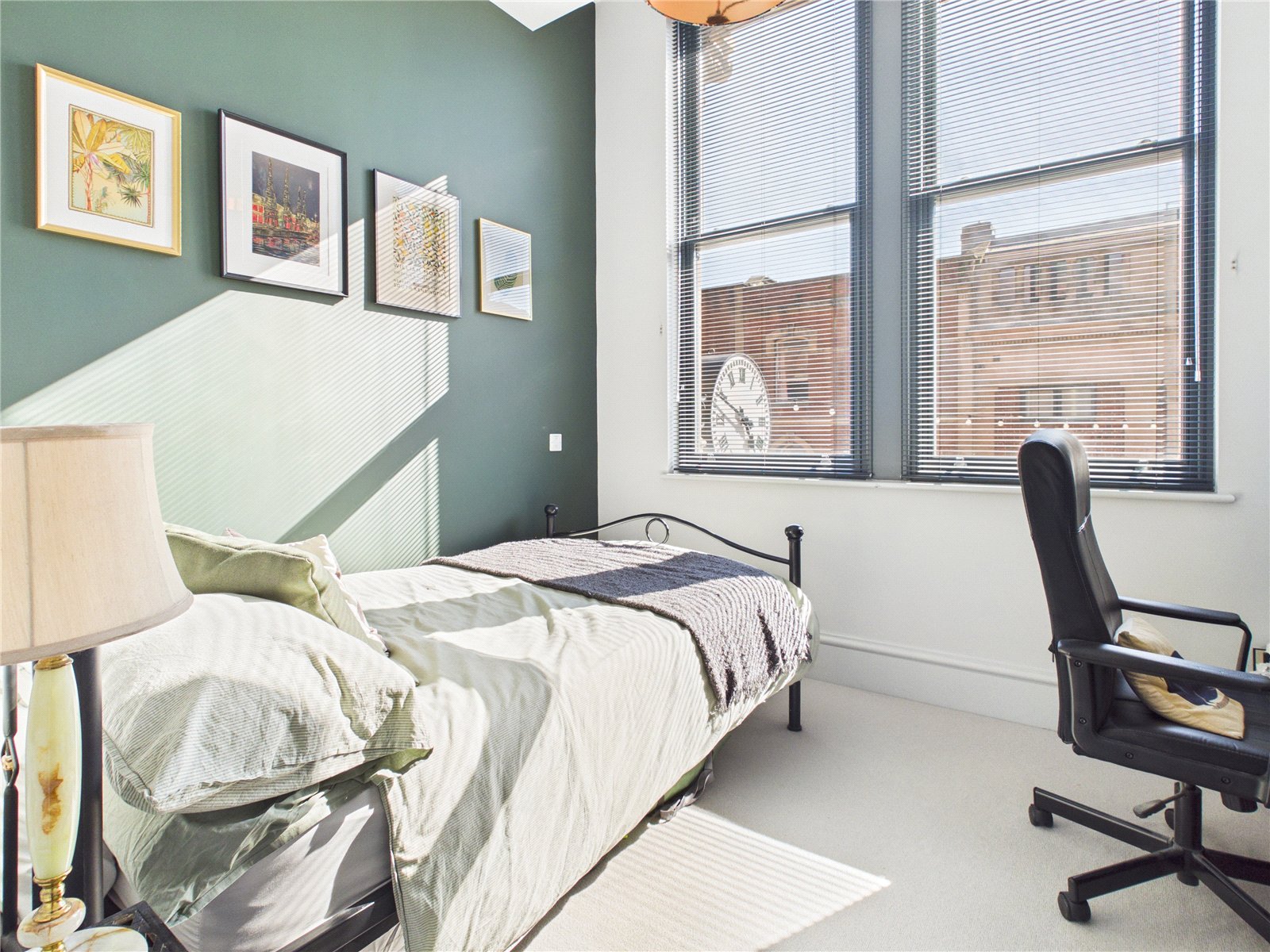2 bedroom Flat for sale in Bristol