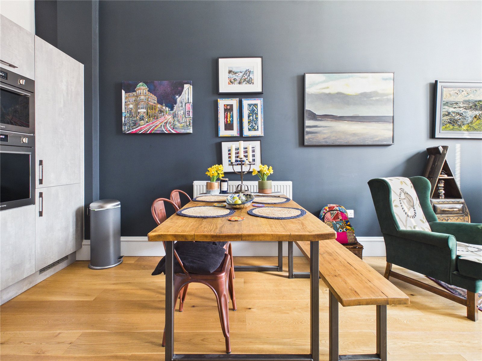 2 bedroom Flat for sale in Bristol