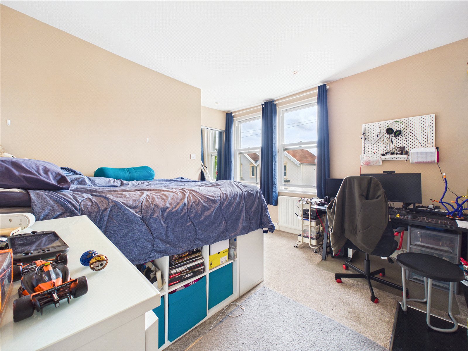 4 bedroom House for sale in Bristol