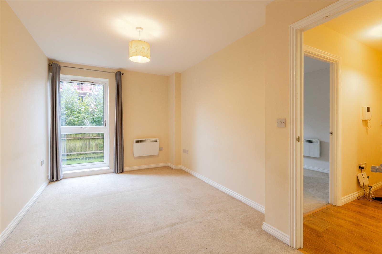 2 bedroom Flat for sale in Bower Ashton, BRISTOL