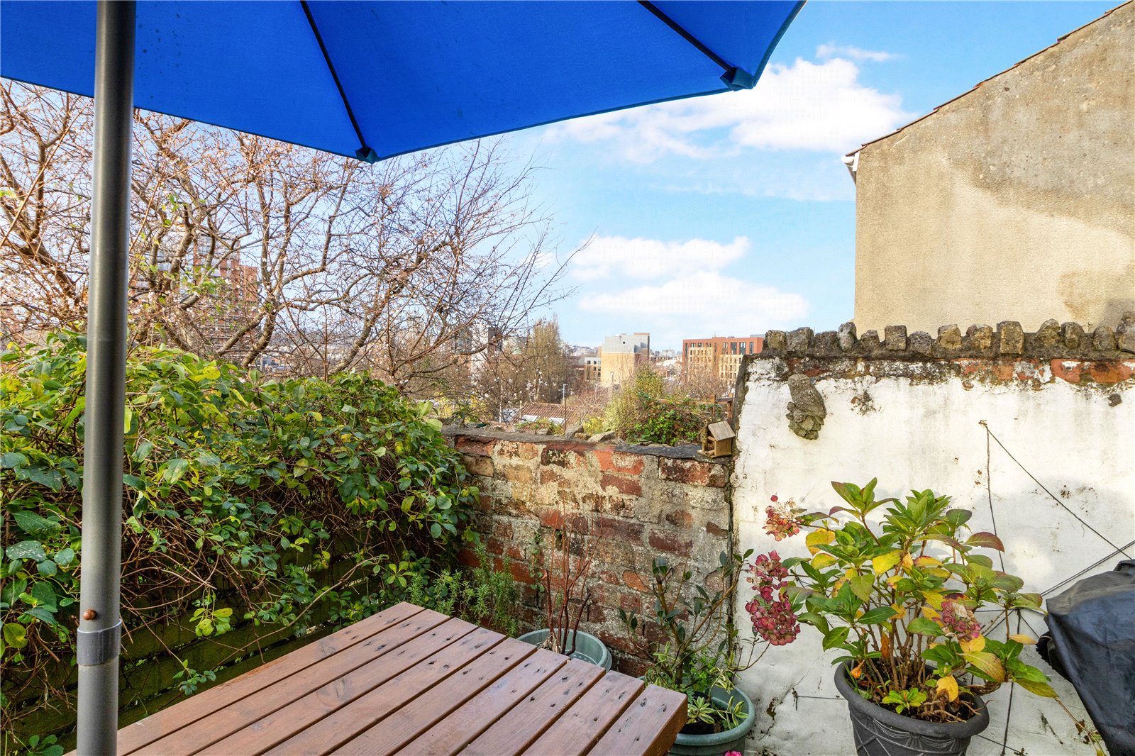 4 bedroom House for sale in Bristol