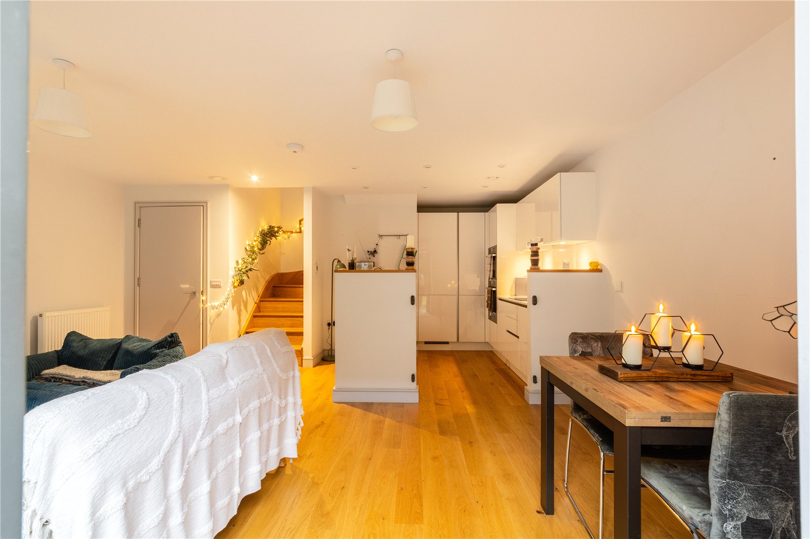 2 bedroom Flat for sale in Bristol