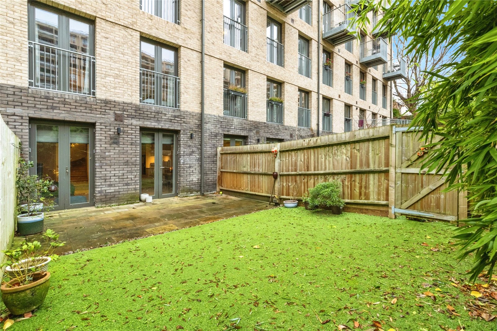 2 bedroom Flat for sale in Bristol