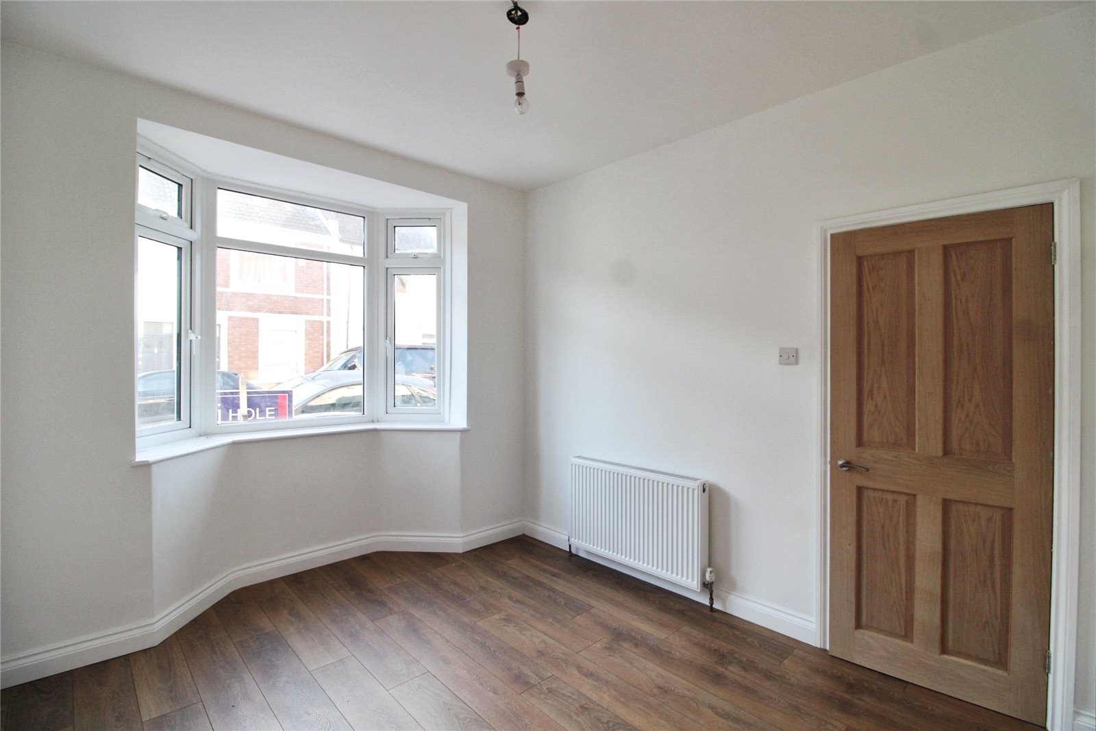 2 bedroom House to let in Bristol