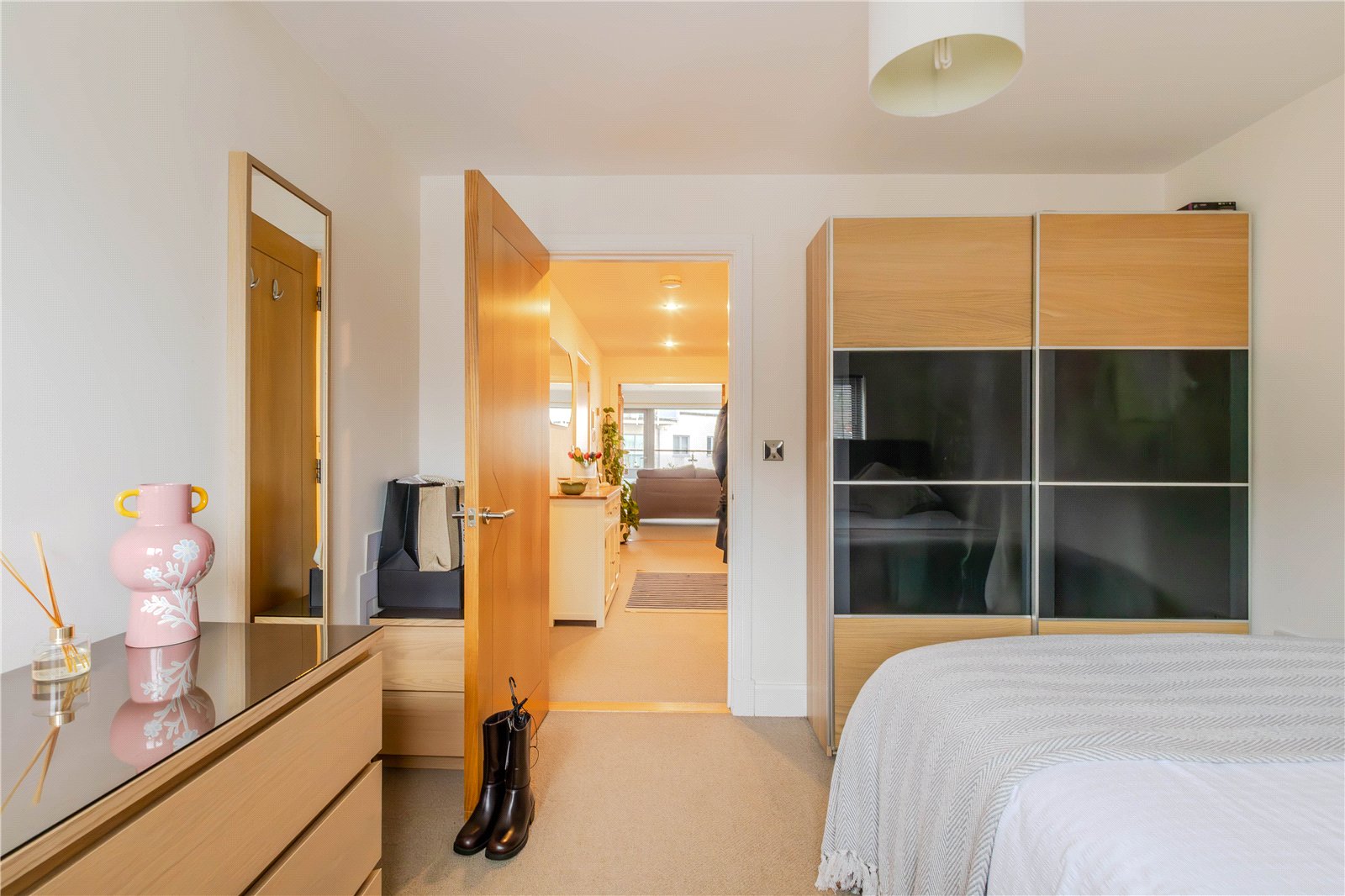 2 bedroom Flat for sale in Hotwell Road, Bristol