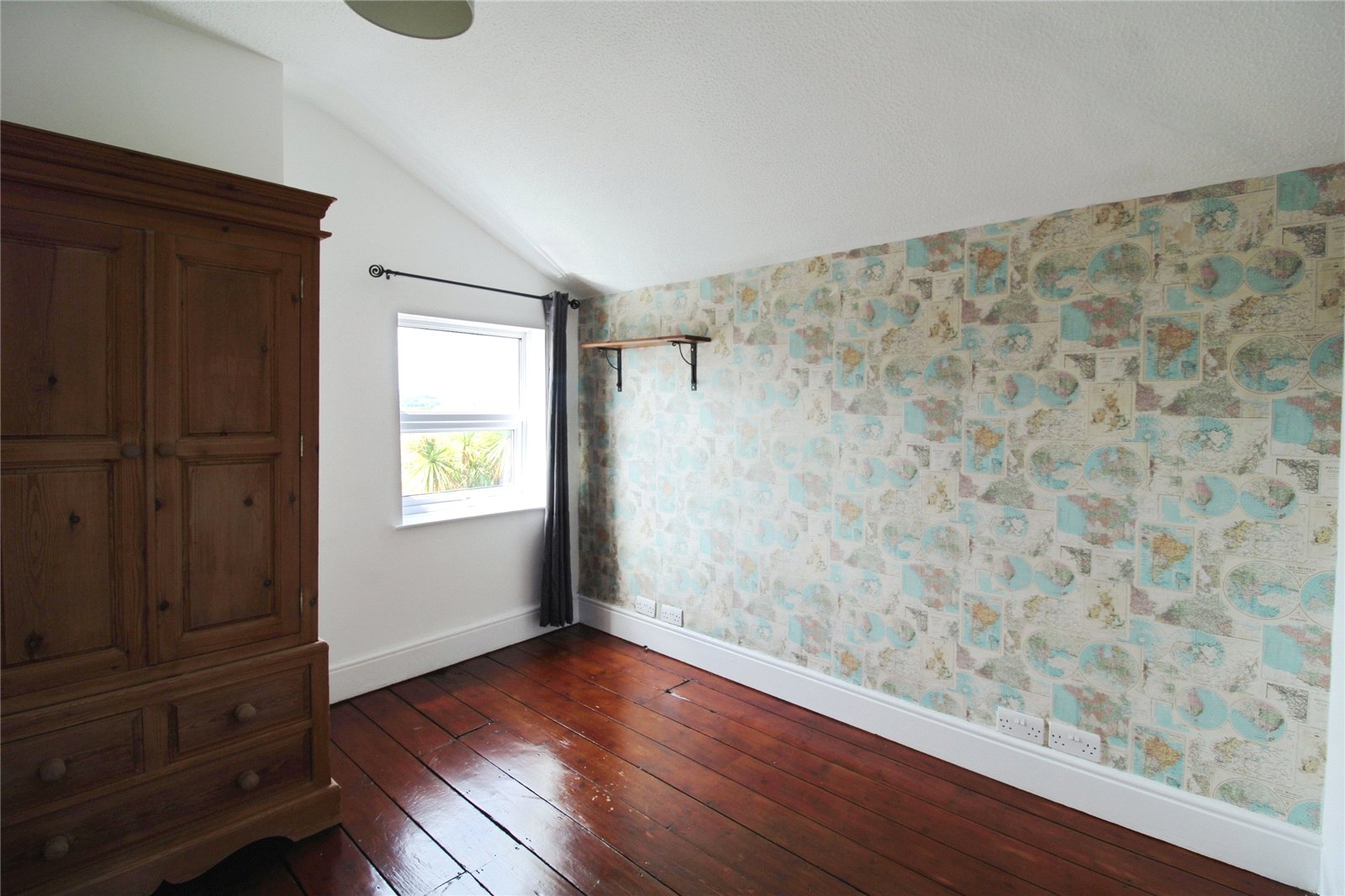 4 bedroom House to let in Bristol