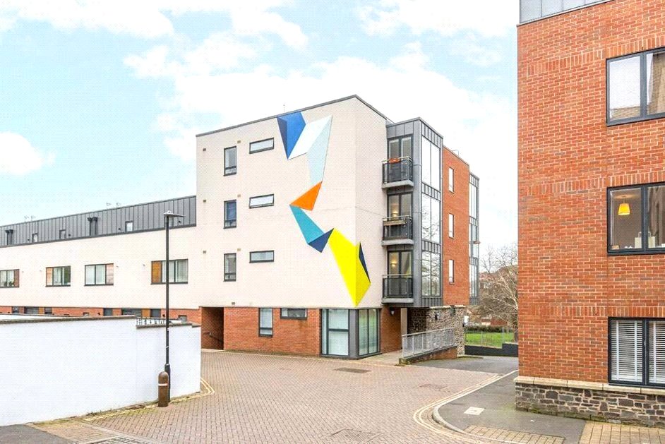 2 bedroom Flat for sale in Bristol