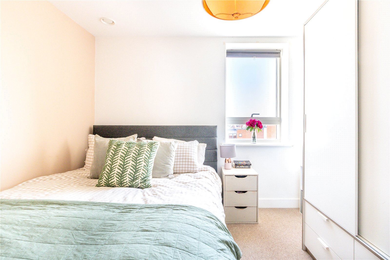 2 bedroom Flat for sale in Bristol