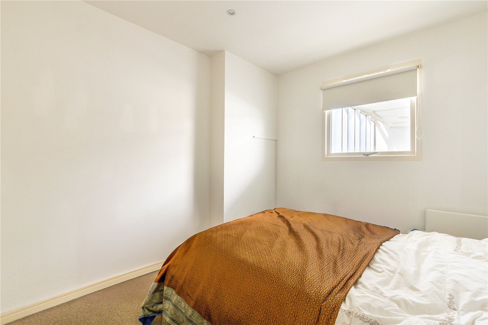 2 bedroom Flat for sale in Skypark Road