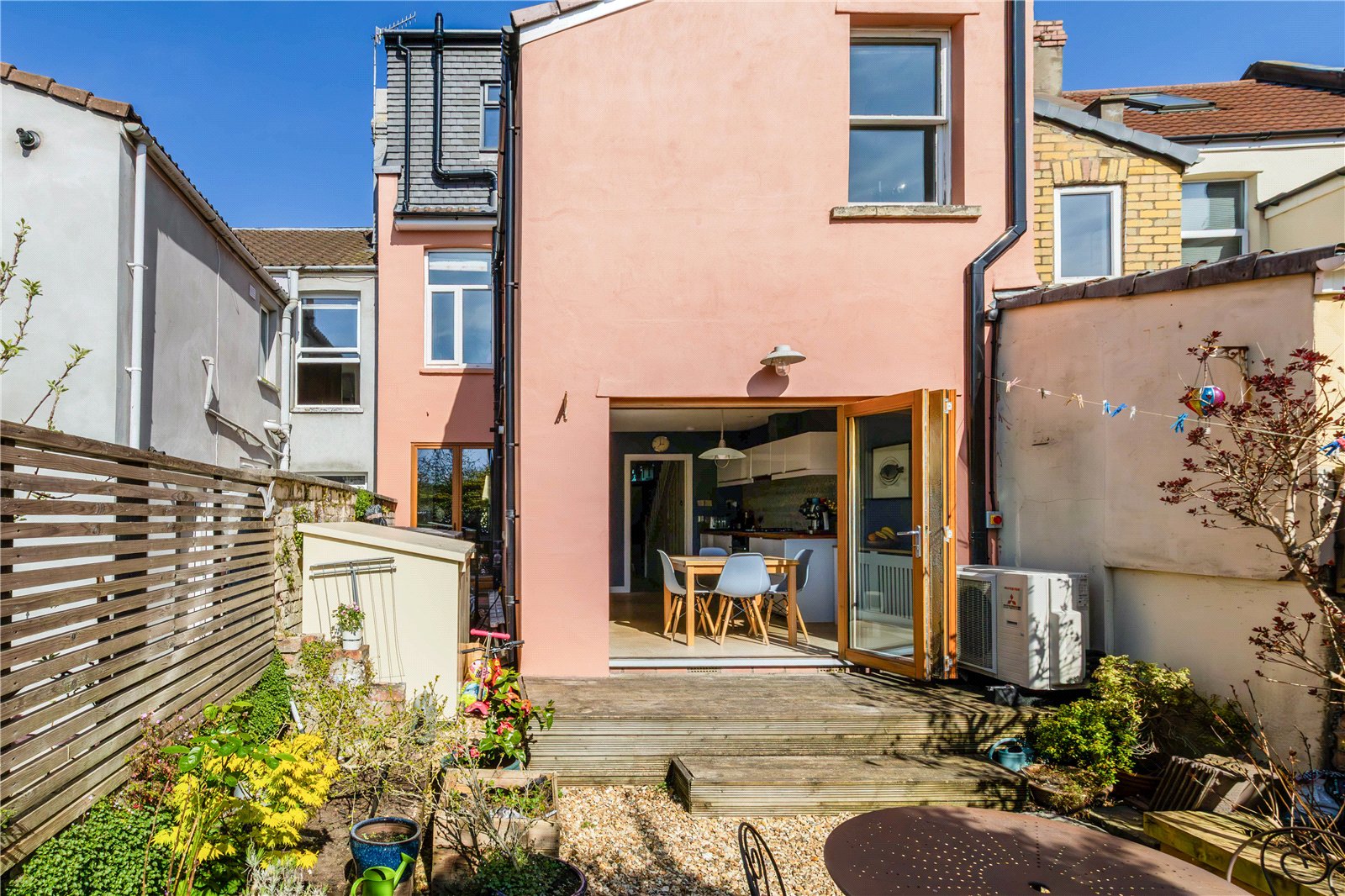 5 bedroom House for sale in Southville