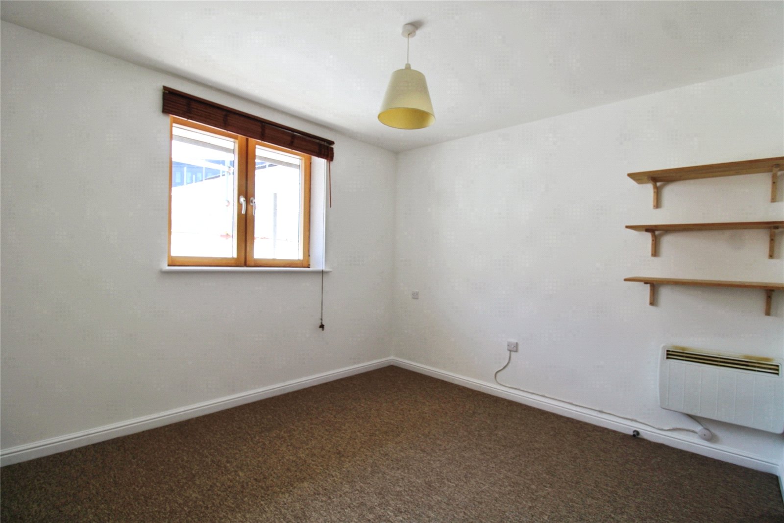 2 bedroom Flat to let in Bristol