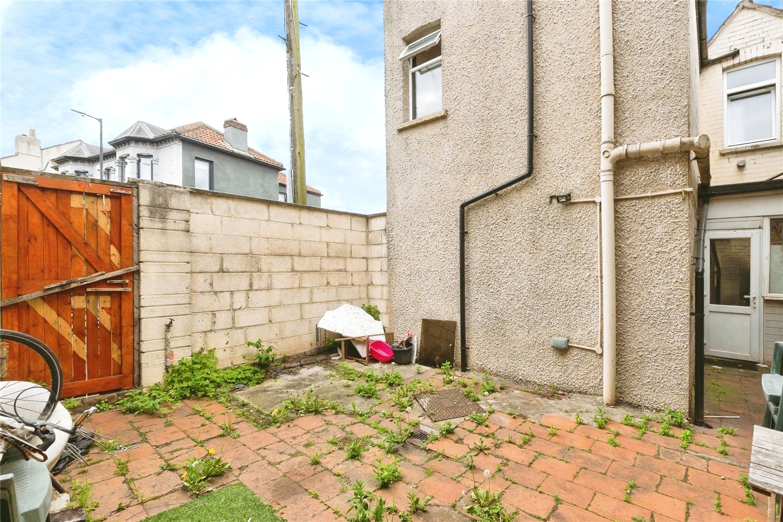2 bedroom House for sale in Bristol