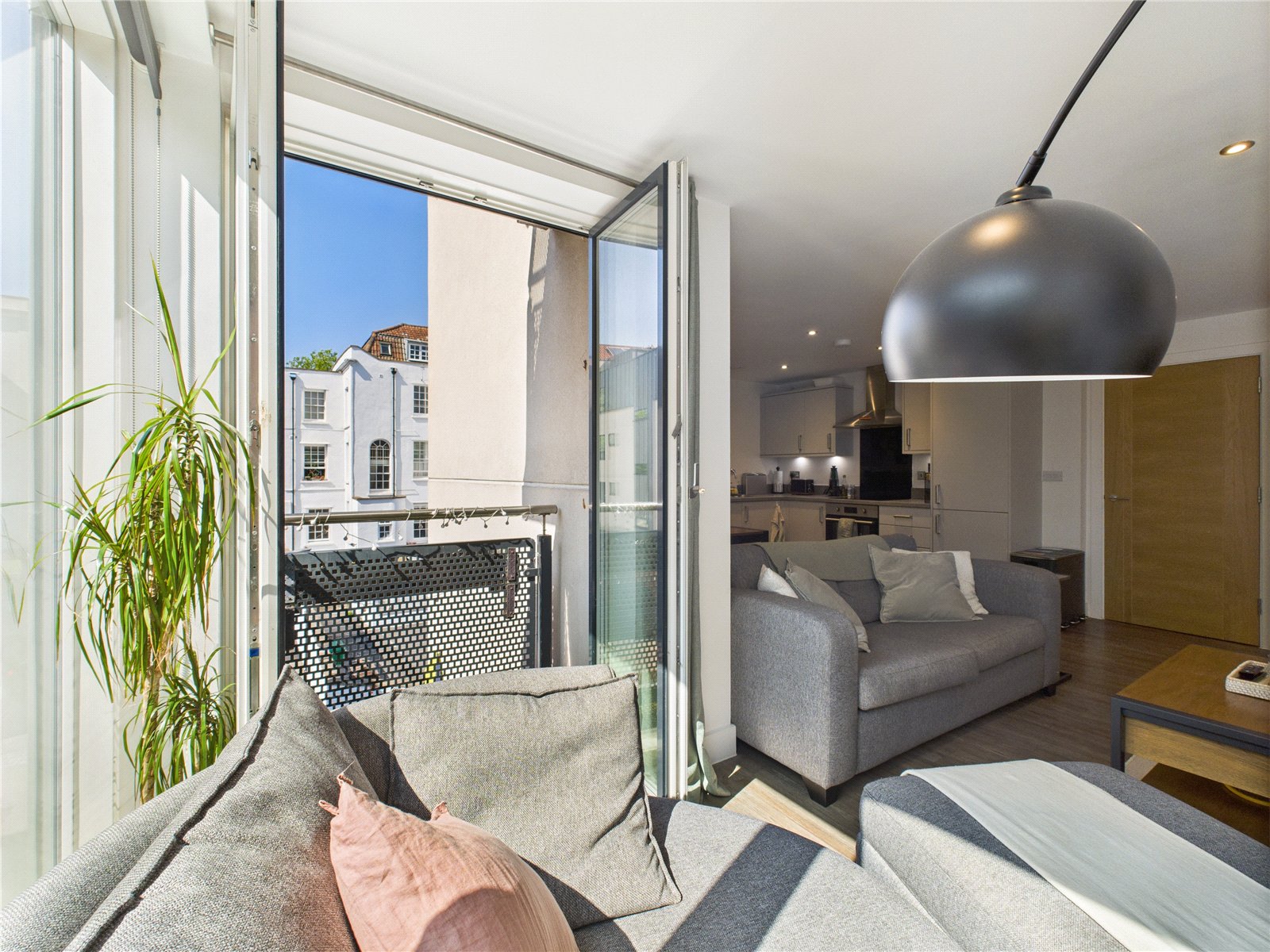 2 bedroom Flat for sale in Southville, Bristol