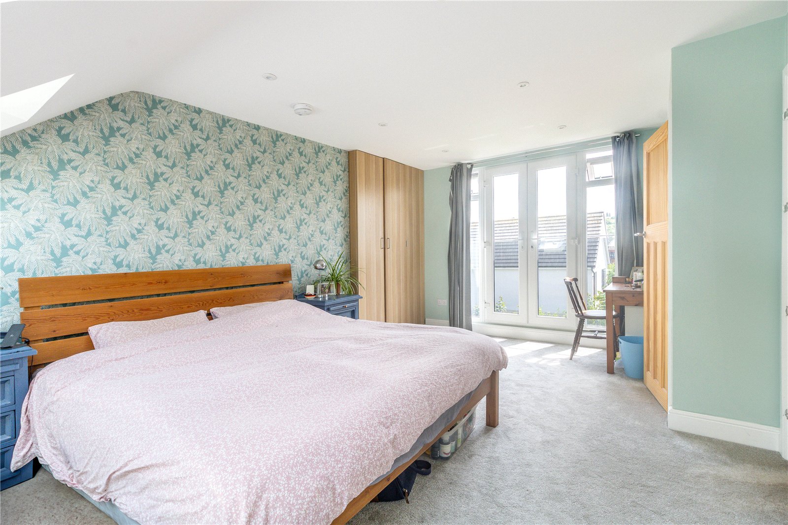 4 bedroom House for sale in Bristol