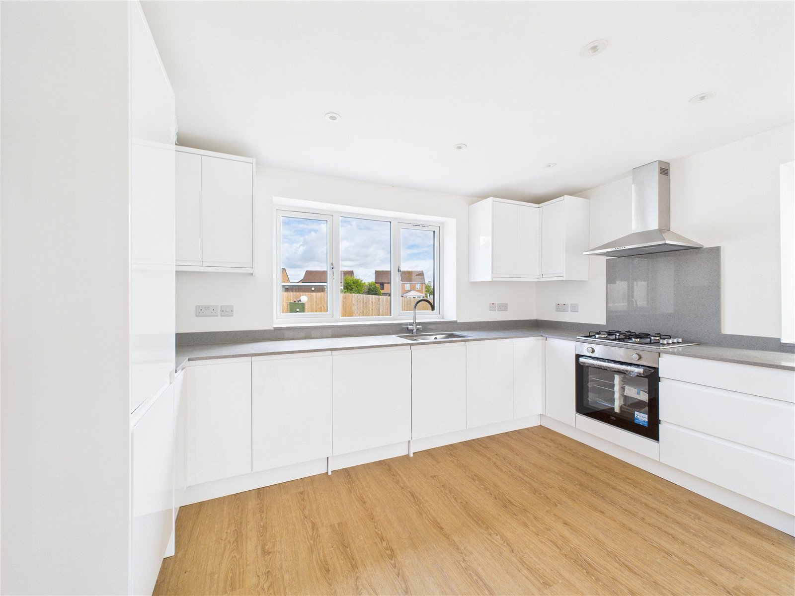 2 bedroom Bungalow for sale in Bristol