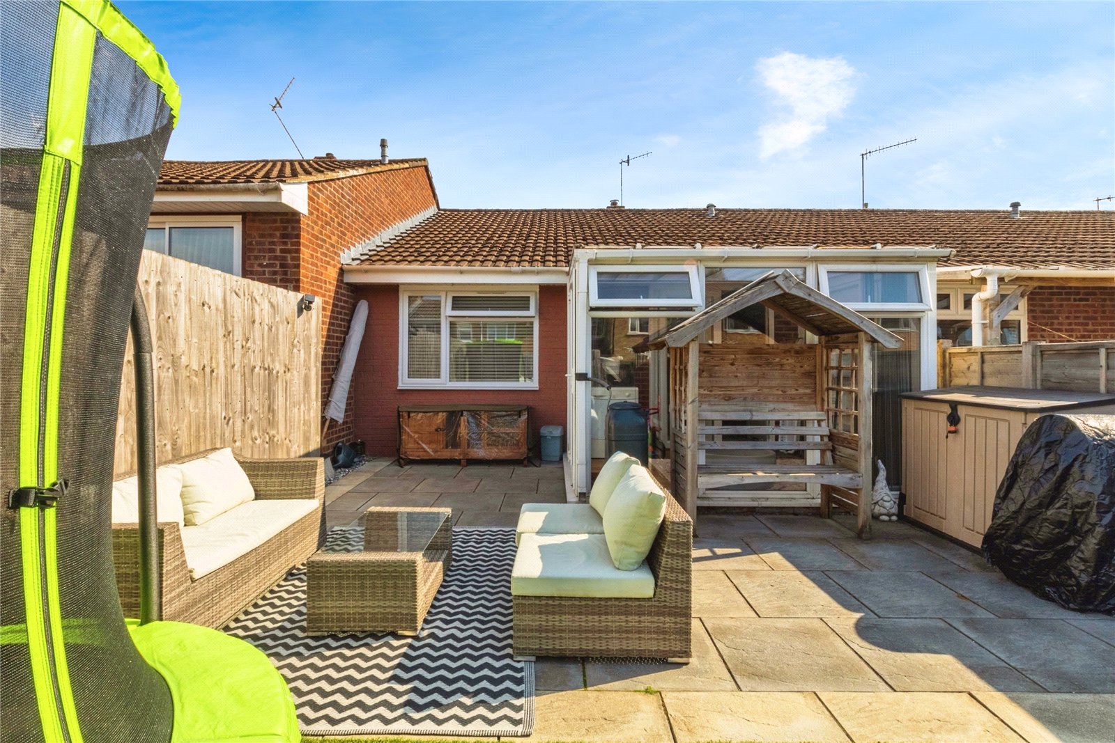 2 bedroom Bungalow for sale in Whitchurch, Bristol