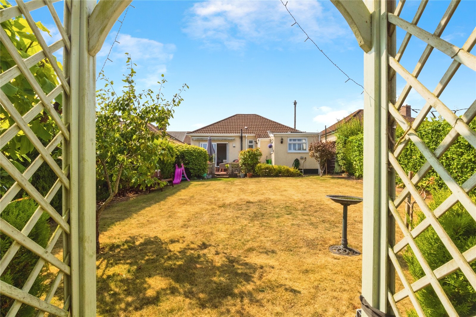 2 bedroom Bungalow for sale in Brislington, Bristol