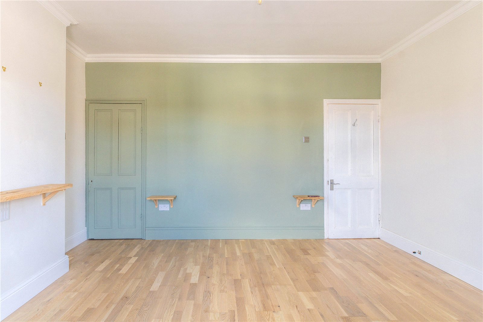 2 bedroom House to let in Bristol
