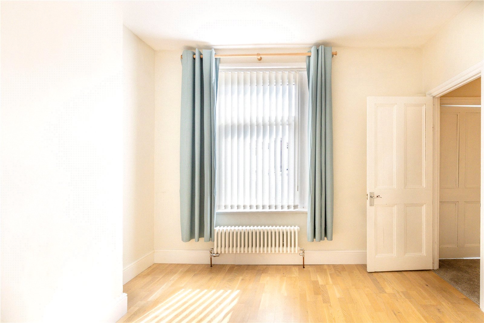 2 bedroom House to let in Bristol