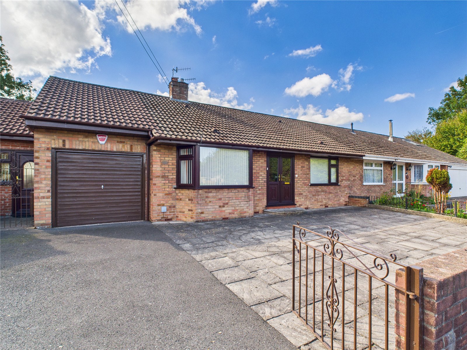 2 bedroom Bungalow for sale in Bristol