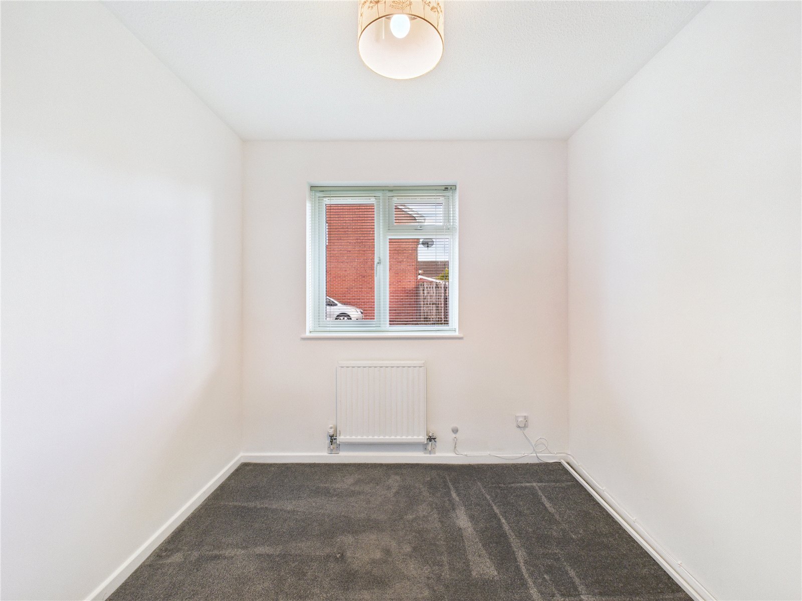 2 bedroom Bungalow for sale in Bristol