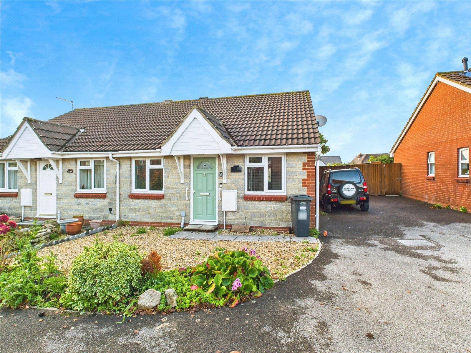 2 bedroom Bungalow for sale in Bristol