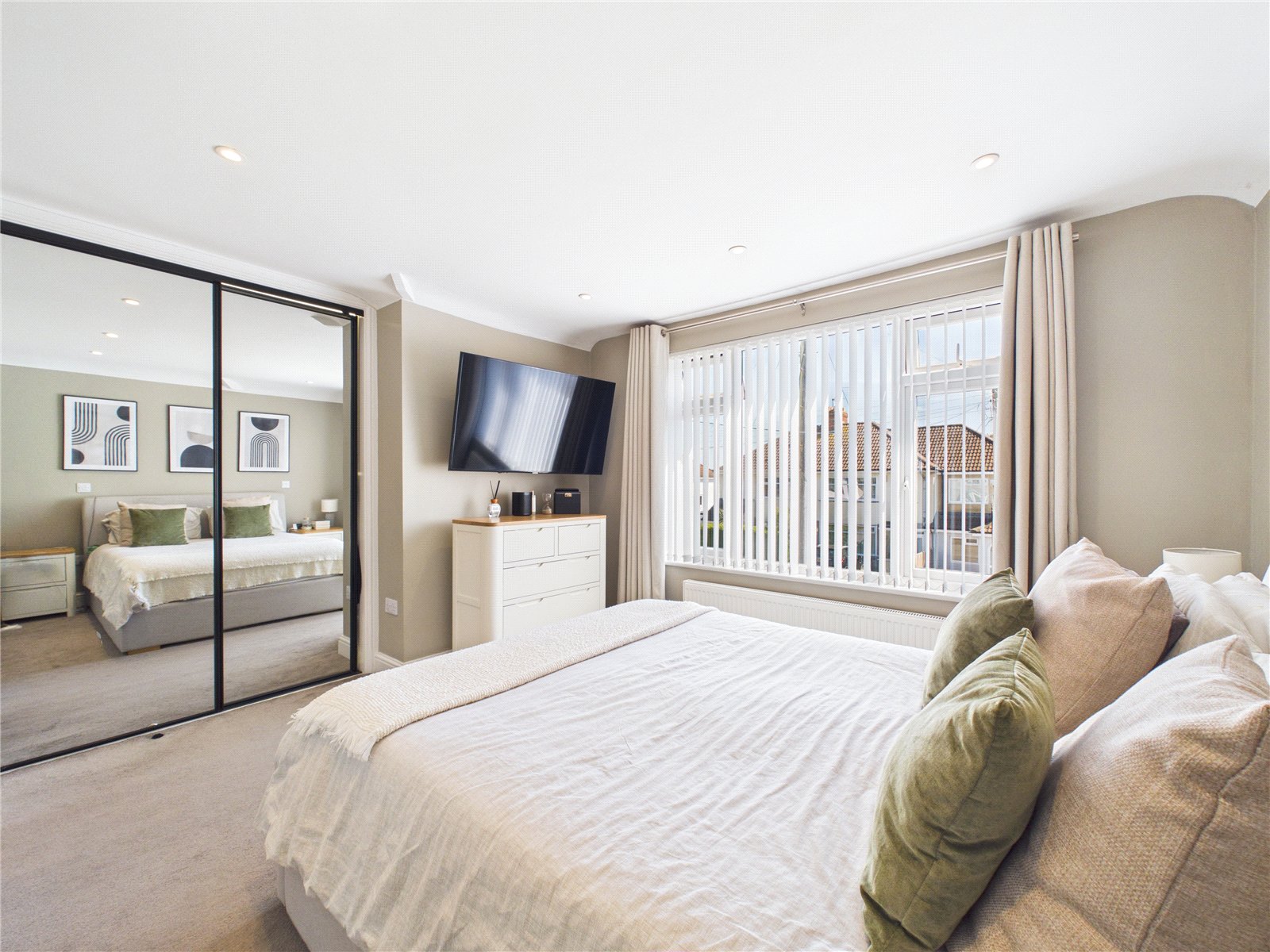 2 bedroom House for sale in Bristol
