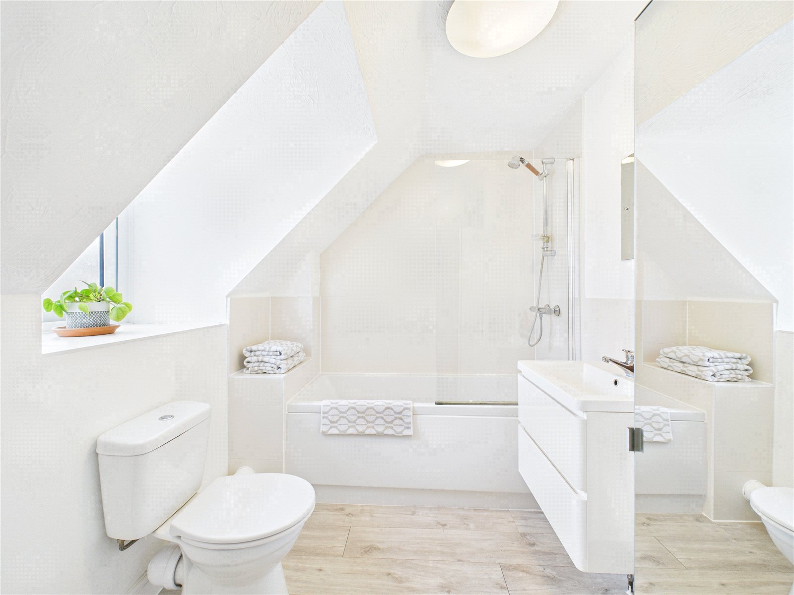 4 bedroom House for sale in Bristol