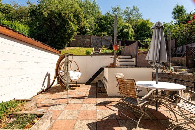 2 bedroom House for sale in Bristol