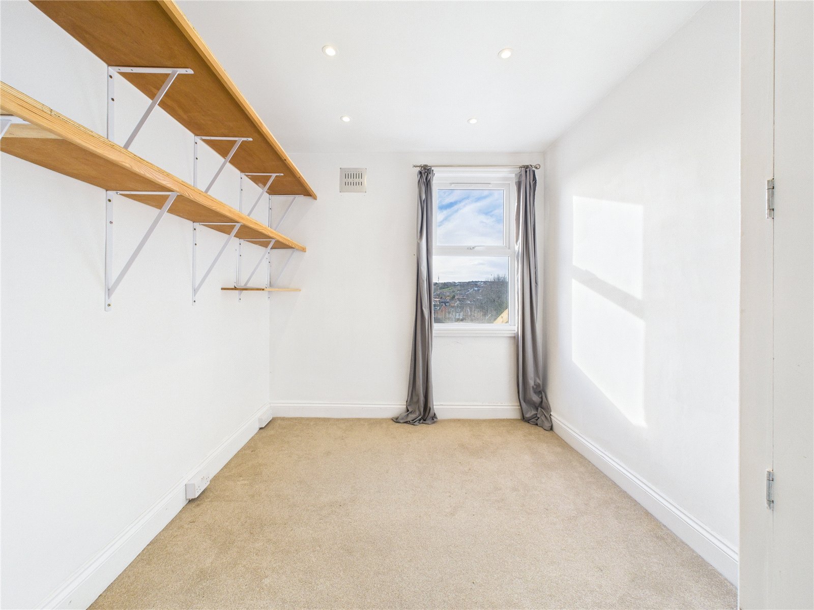 4 bedroom House for sale in Windmill Hill, Bristol