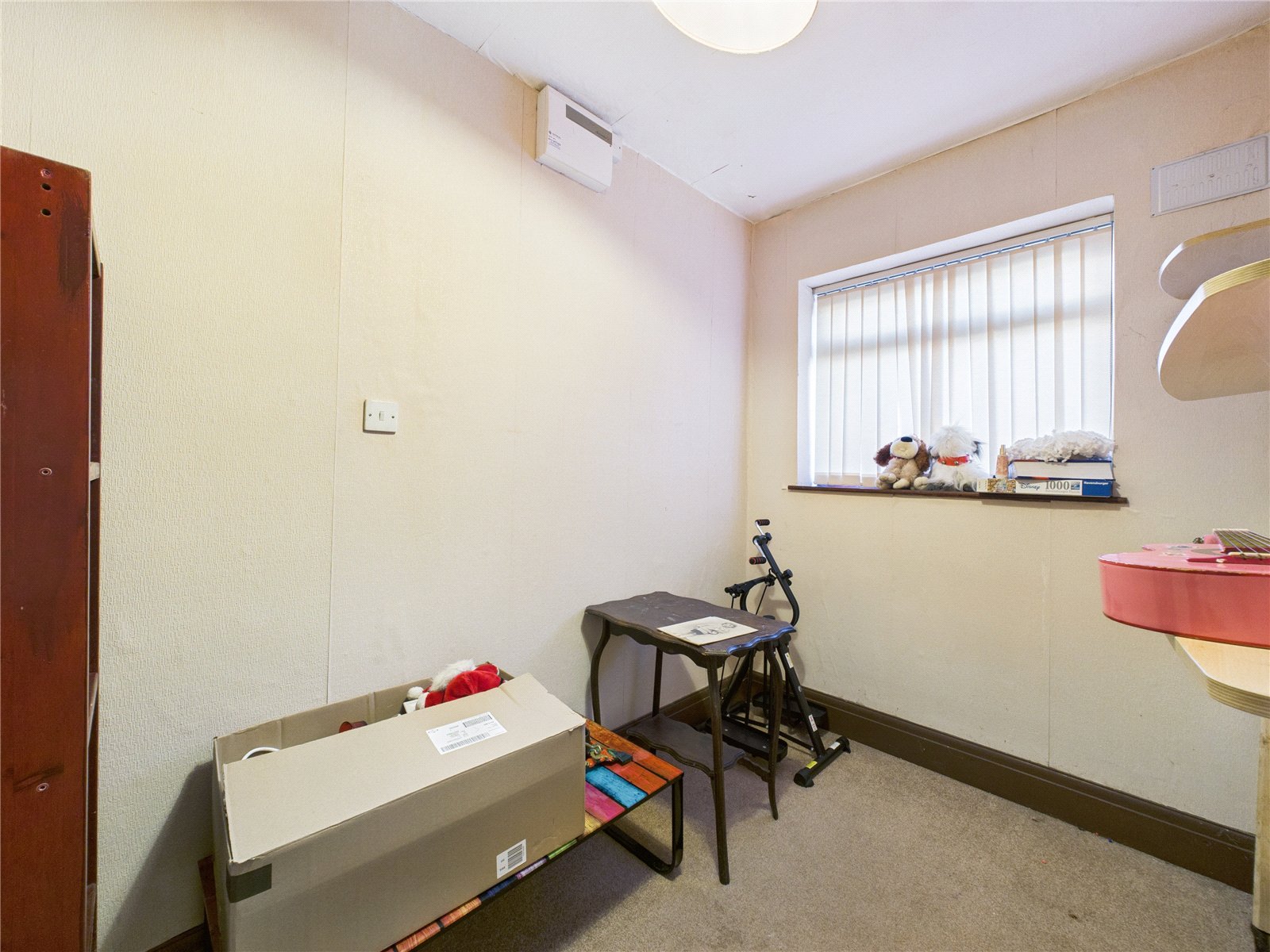 2 bedroom Bungalow for sale in Bristol