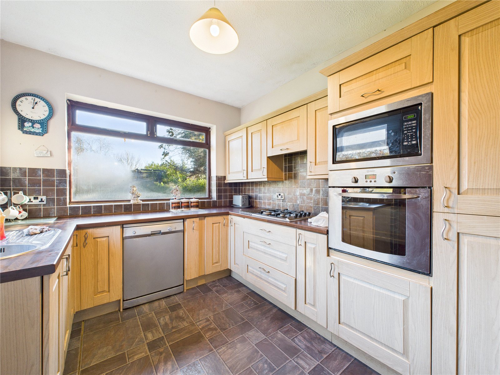 2 bedroom Bungalow for sale in Bristol