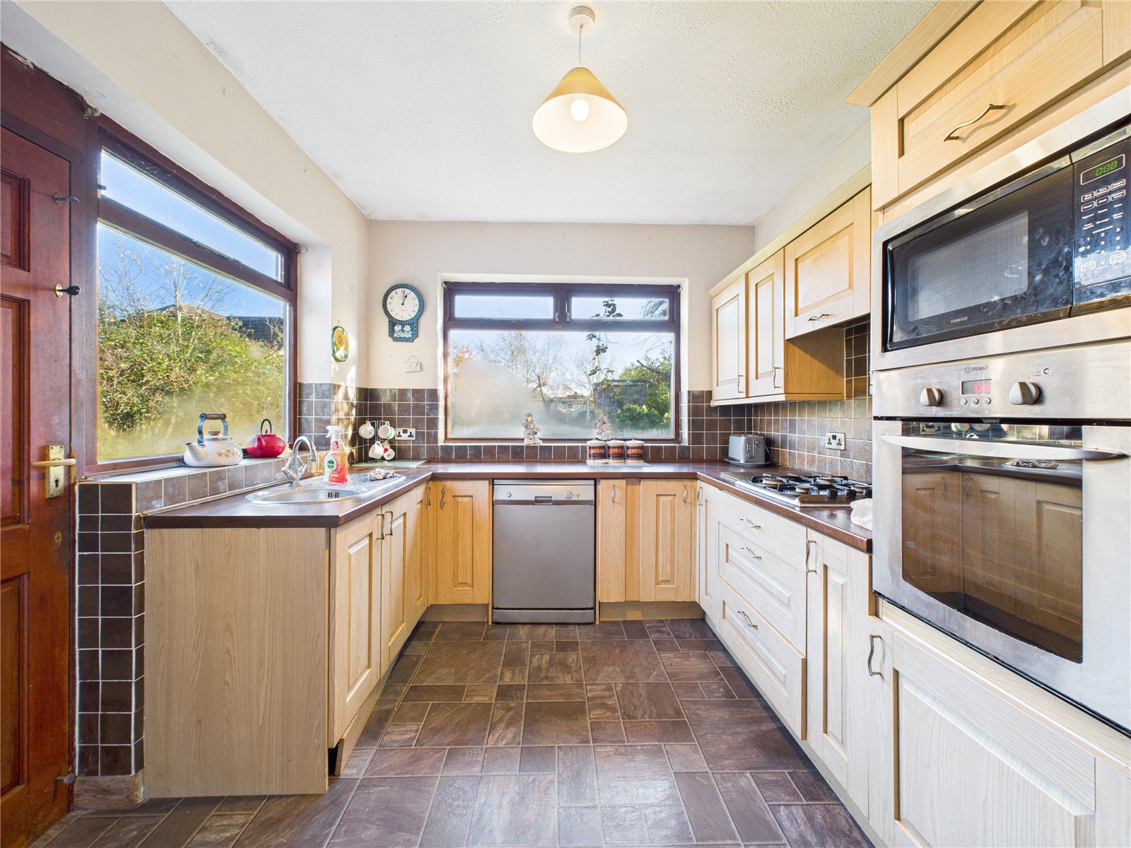 2 bedroom Bungalow for sale in Bristol