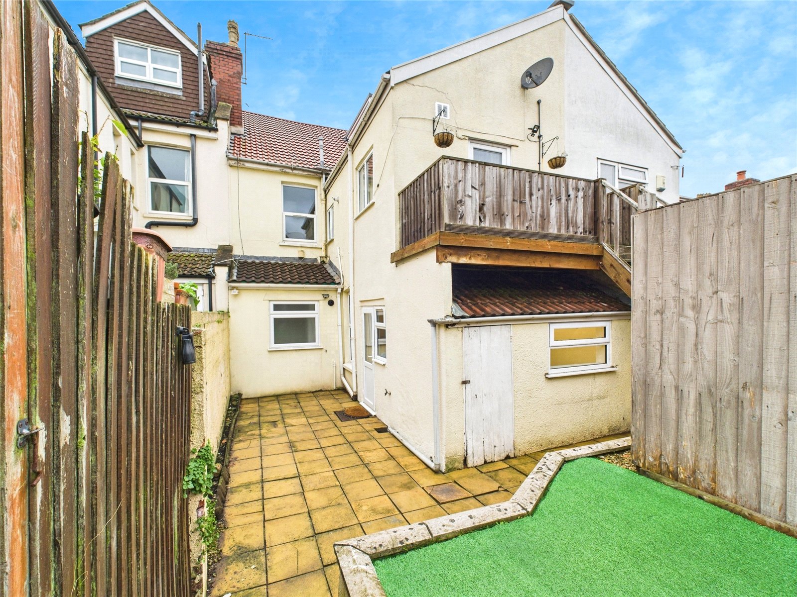 2 bedroom Flat for sale in Bristol
